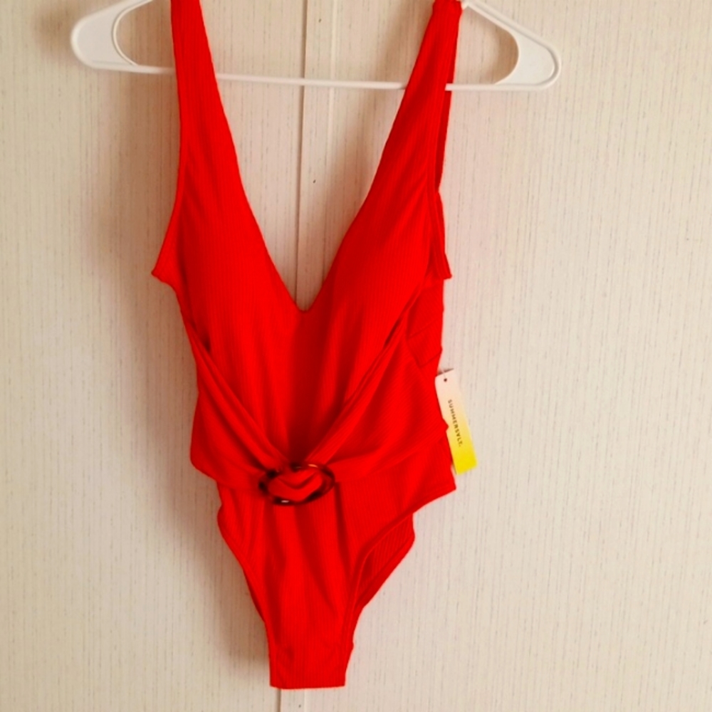 Summersault women's 1 piece bathing suit,size 6, orange
